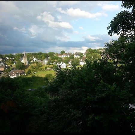 Ferienwohnung & Zimmer Olpe bei Meschede エクステリア 写真