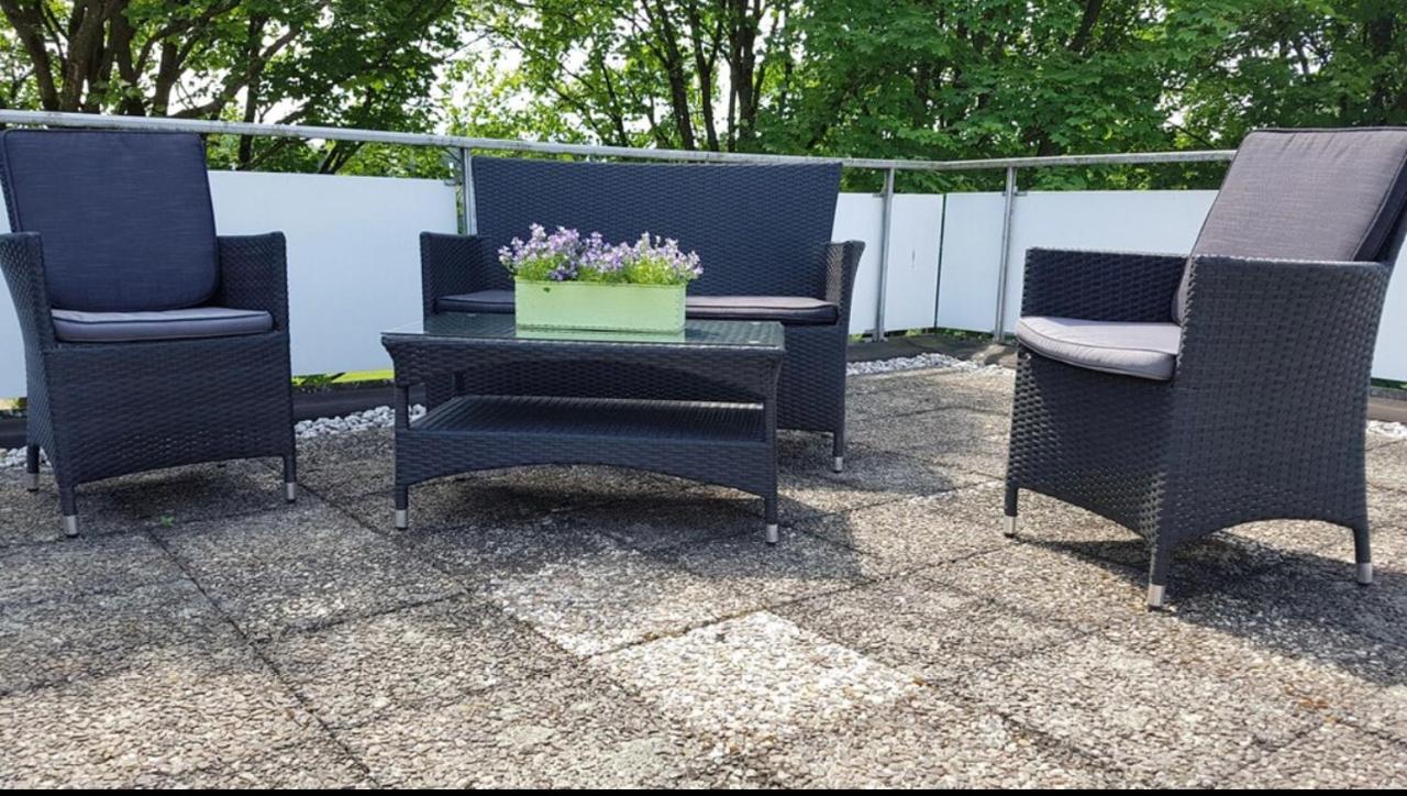 Ferienwohnung & Zimmer Olpe bei Meschede エクステリア 写真